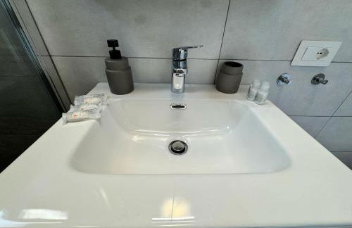 Splendida Casa vista mare per 4 persone di fronte alle spiagge di Bussana - Foto 19