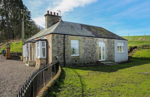 North Lodge - Photo 1