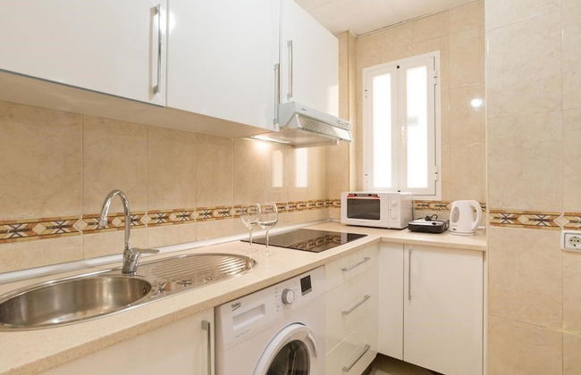 Plaza Merced Historico - Photo 6