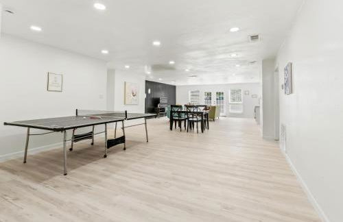 Spacious 4 Bedroom Family Retreat in the Heart of McKinney, TX - Foto 9