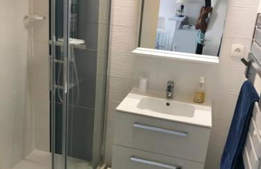 Apt de charme, les pieds dans l'eau - Foto 14