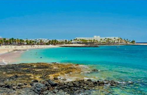 Beach House - Photo 13