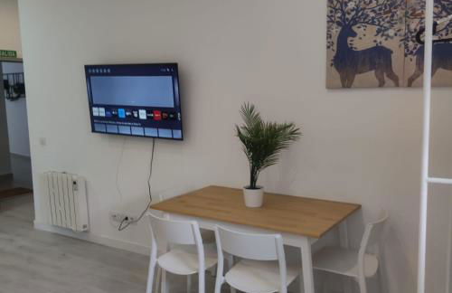 DH Estudios Lopez de Hoyos - Photo 3