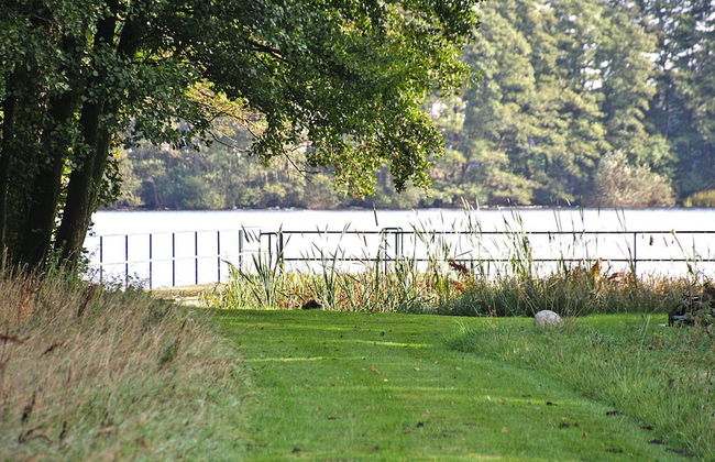 Country House by Lake Dummer With Rowing Boat - Foto 18