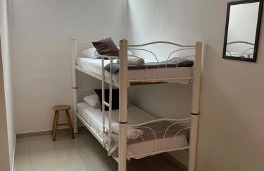 Casa com Piscina, Churrasqueira e Quartos amplos - Foto 46