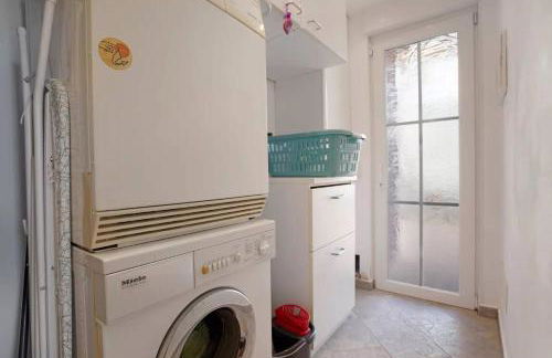 Casa Tamara 1 - quiet flat with Pool great view of the mountains and the sea - Foto 9