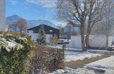 Bungalow mit Terrasse im alpinen Stil - Foto 16