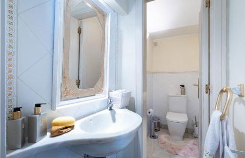 Villa Manuelina - Villa luxuosa com piscina aquecida by DolceStay - Foto 40