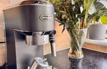 Two bedroom maisonette in the heart of the West End - Foto 24