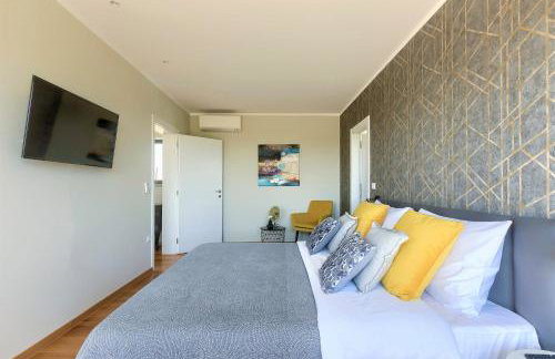 Luxury Villa Hedone with heated pool, welness and playground - Photo 31