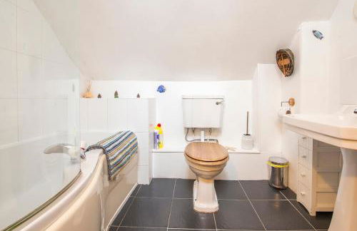 Beach Cottage - Photo 31