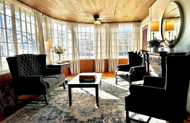 Home Near Hiking Biking w Hottub 6 Bedrooms - Foto 9