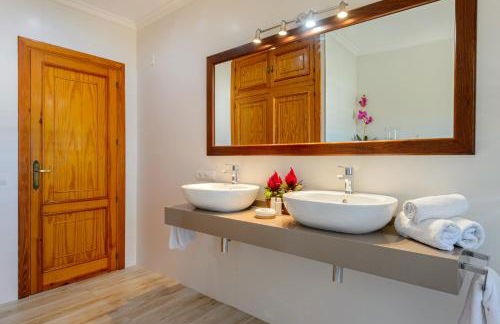 CAN COSTA Amazing view of sunset in Cala Vadella beach - Foto 44