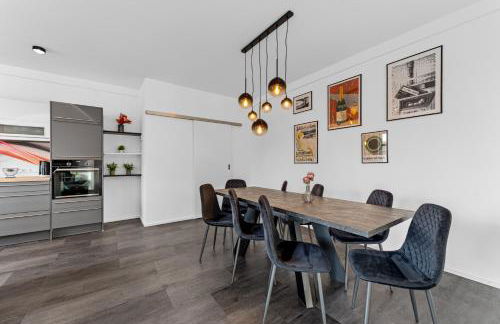 Iller Homes Memmingen - Moderne Fewos mit Terrasse für bis zu 7 Pers mit Parkplätzen - Foto 5