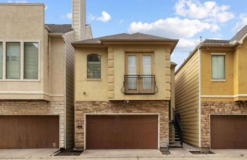 Modern Luxury Townhome in Uptown Galleria - Foto 38