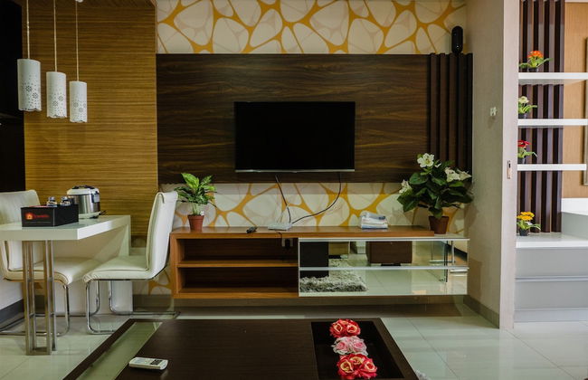 Luxurious 1BR At Dago Suites Apartment - Foto 33