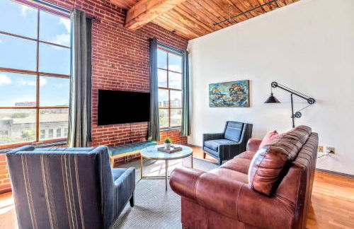 Holiday Magic Awaits-Host in STL DWTN Loft-6D - Foto 19