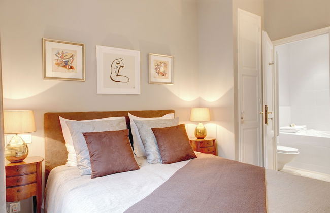 Paris Blanc Manteau Residence - Photo 9