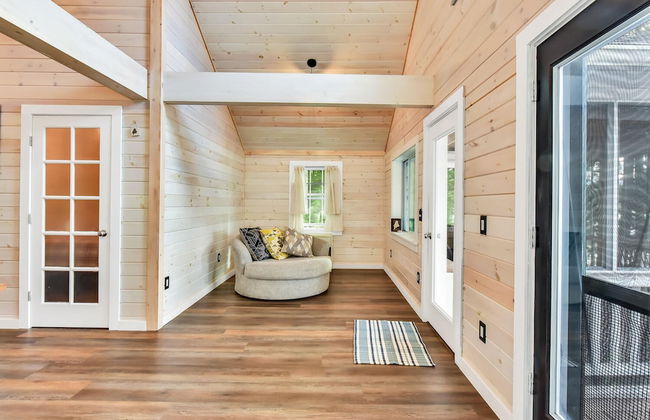 Gables End Cottage in Belgrade - Photo 24