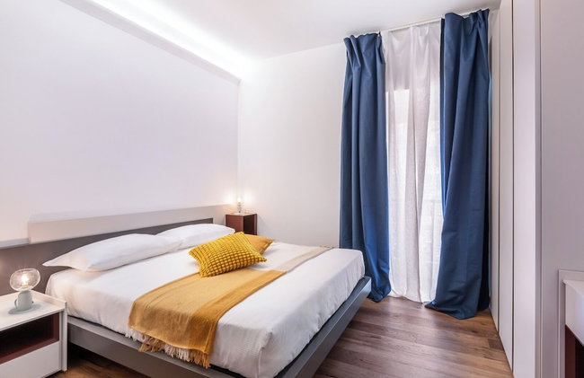 JOIVY Exclusive 2-Bedroom Villa with Private Garden - 5 minutes from the Colosseum - Photo 60