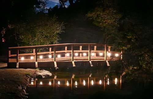 Fantastic Mountain Cottage with a Hot Tub on Beautiful Chalk Creek in Nathrop, Colorado - Foto 2