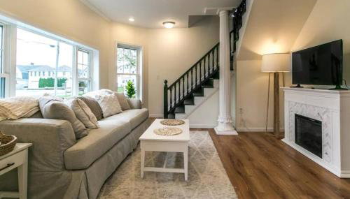 Luxurious 5 BR Home in the Heart of Sylvan Beach - Foto 5