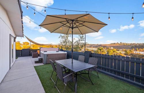 Dog-Friendly House with Hot Tub, AC, Game Room - Photo 23