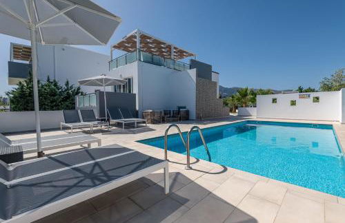 ASTERIA PEARL VILLA 2 with Rooftop Jacuzzi - Foto 34