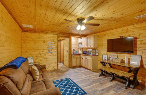 Cozy Quitman Fishing Cabin Near Lake Fork! - Foto 1