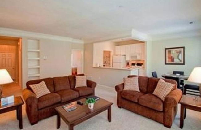 Bridgestreet at Easton Commons - Photo 3