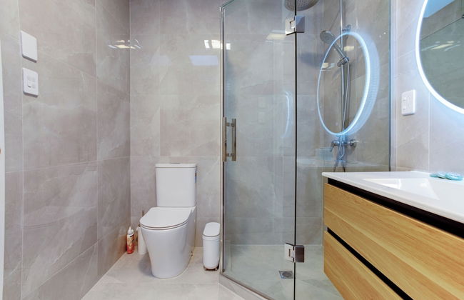 Central Oasis Townhouse with Parking - Photo 36