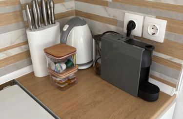 Sapphire Apartment , Beachfront Family Apartment for 4 with Private Garden, 1-Minute Walk to the Beach - Foto 6