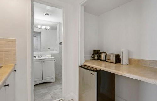 Miami Beach Apartments by MiaRentals - Foto 102