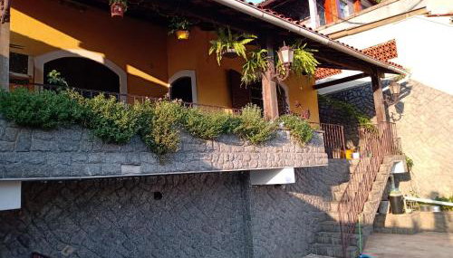 Casa ampla com piscina e confortável - Foto 1, Garden