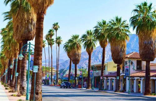 Mid-Century Krisel House with Salt Water Pool and Firepit - Foto 2