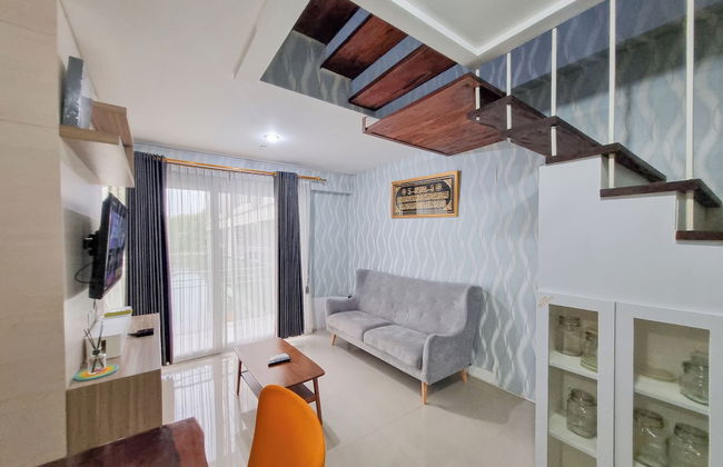 Elegant And Spacious 2Br Loft Green Park Yogyakarta Apartment - Foto 13