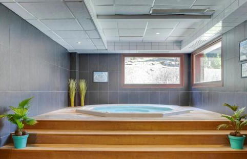 Appartement LE BUET skis aux pieds, piscine & Spa - Foto 23