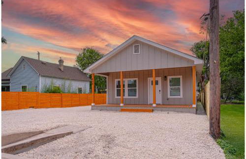 Vibrant 4BR3BA Oasis Near Happy Downtown - Foto 4