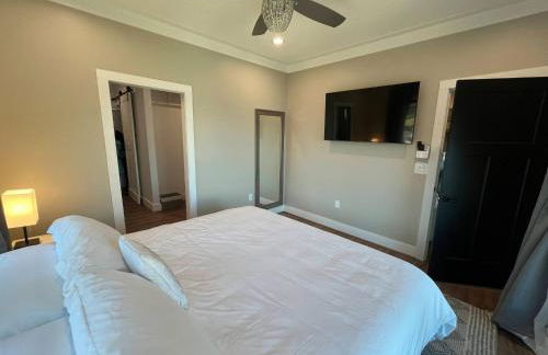 Views! Dock, Water, Game Room, Kids Room! - Foto 13