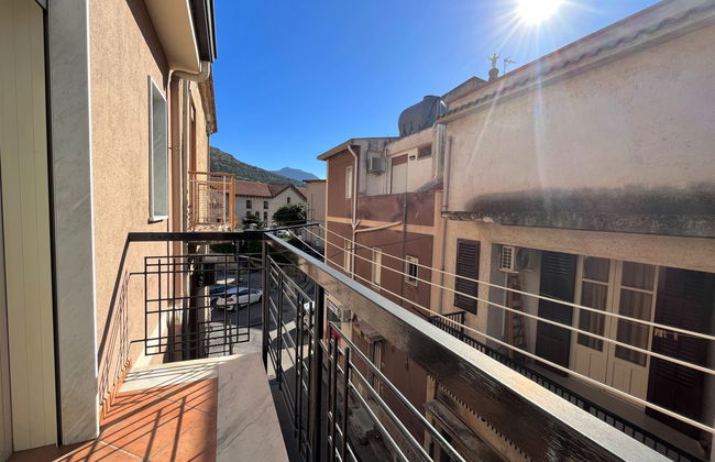 2 bedroom House in Partinico - Photo 12