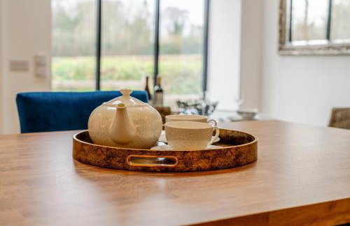 The Stable Barn, Smallwood Farm House - Photo 15