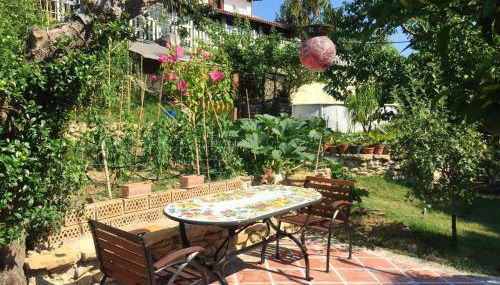 Elegant Villa in Treglio with Private Pool - Foto 3, Garden