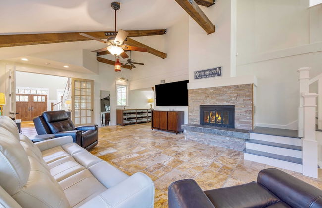 Blackwater Bay Hideaway by Avantstay Waterfront, Pool, Dock, Hot Tub - Photo 5