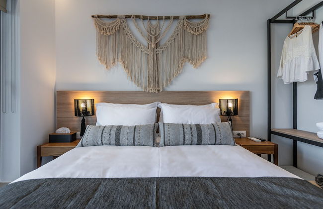 TAF Beach Villas with Tesla - Photo 42