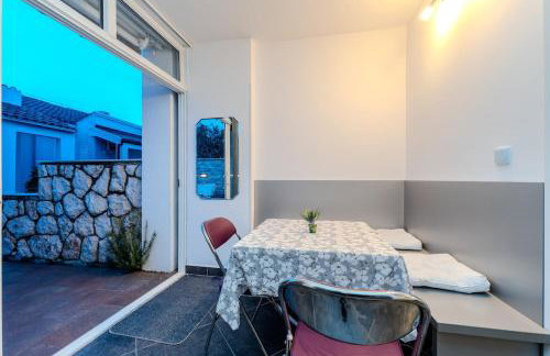 Boba lovely apartment close to Zrce beach - Foto 16