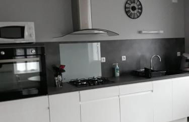 AUX MERVEILLES DES ORMES - Foto 12