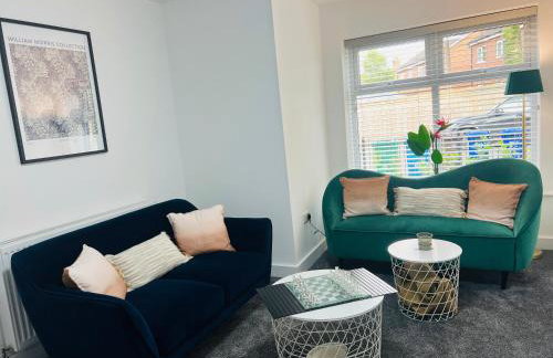 Luxurious New Home Near Airport - Foto 38