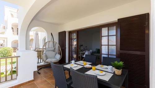 Apartamento recién reformado en Cala en Porter - Photo 2