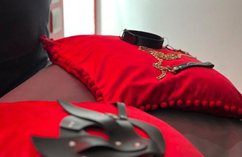 Dark Room Perpignan aux 50 nuances Jacuzzi Privé - Foto 27