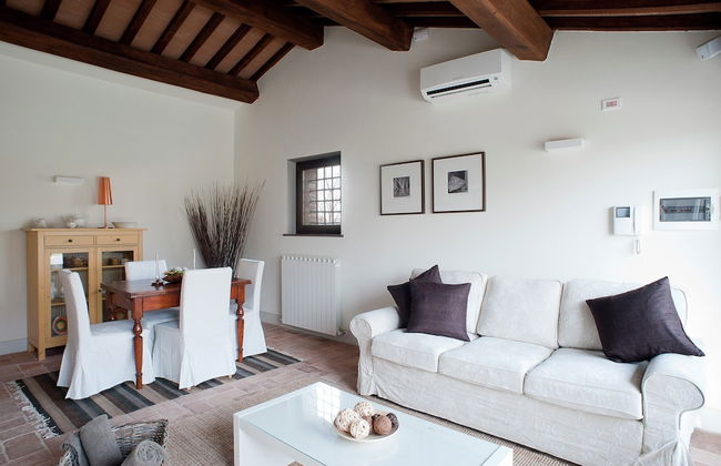 Modern Holiday Home in Foligno - Loc. With Pool - Foto 66